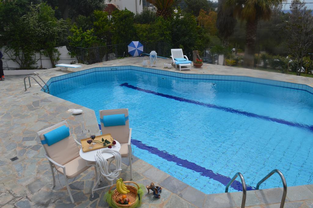 Villa Suites Lagonisi Luxury 外观 照片