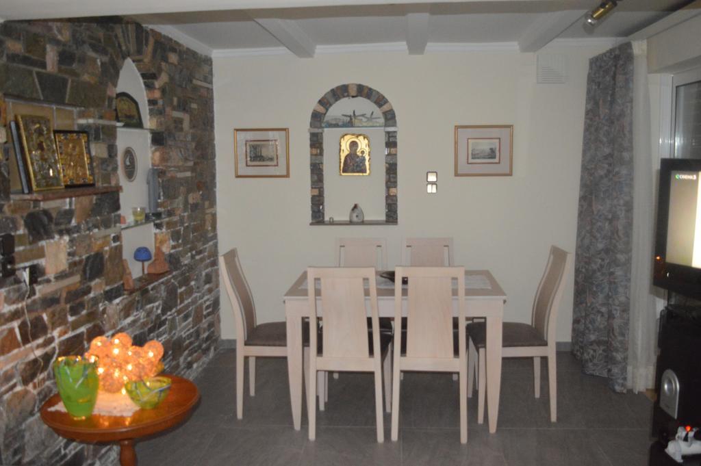 Villa Suites Lagonisi Luxury 外观 照片